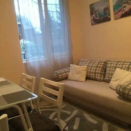 62a Doctor Luben Lazarov Street Lejlighed Varna